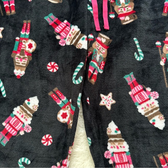 Christmas pajama pants - Picture 4 of 8